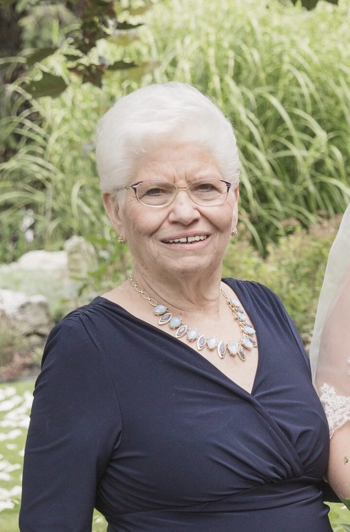 ELVIRA CONSIGLIO