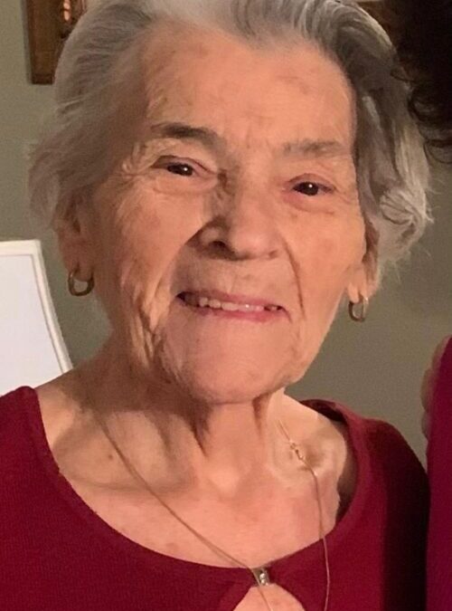 Anna Molinaro