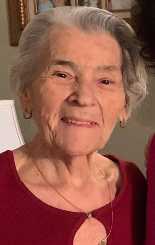 Anna Molinaro