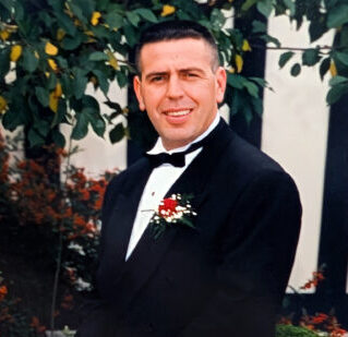 Anthony Manuel Flor