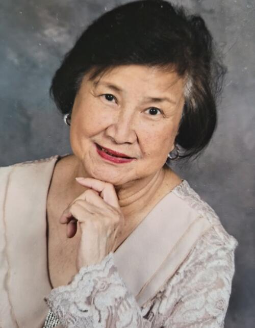 Elvira Tan